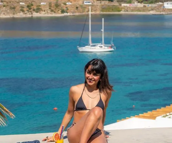 Corfos Blue Mykonos Орнос