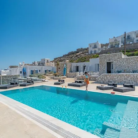Corfos Blue Mykonos * أورنوس